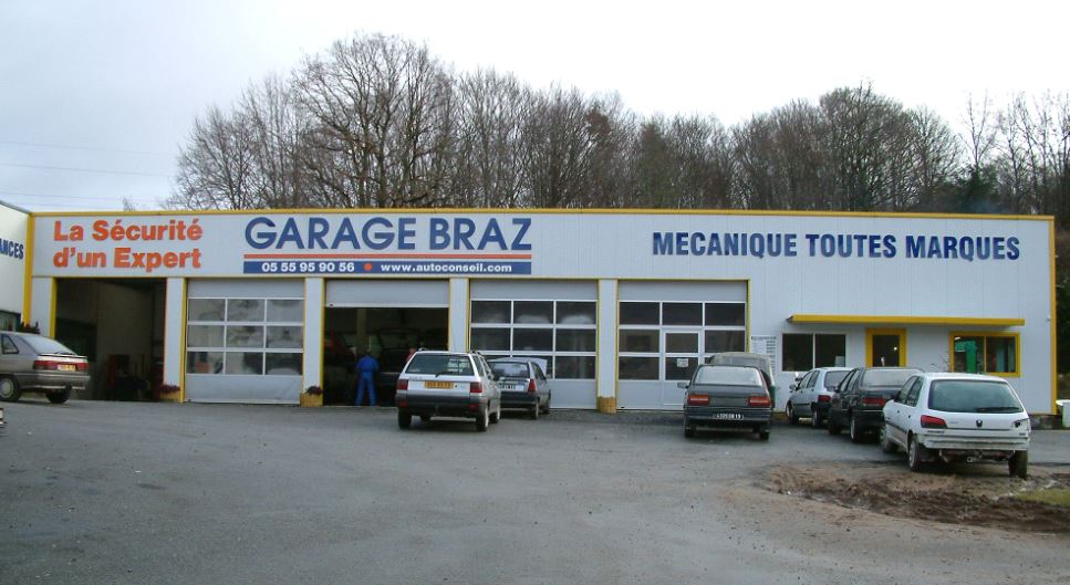 Foto 2 di GARAGE BRAZ